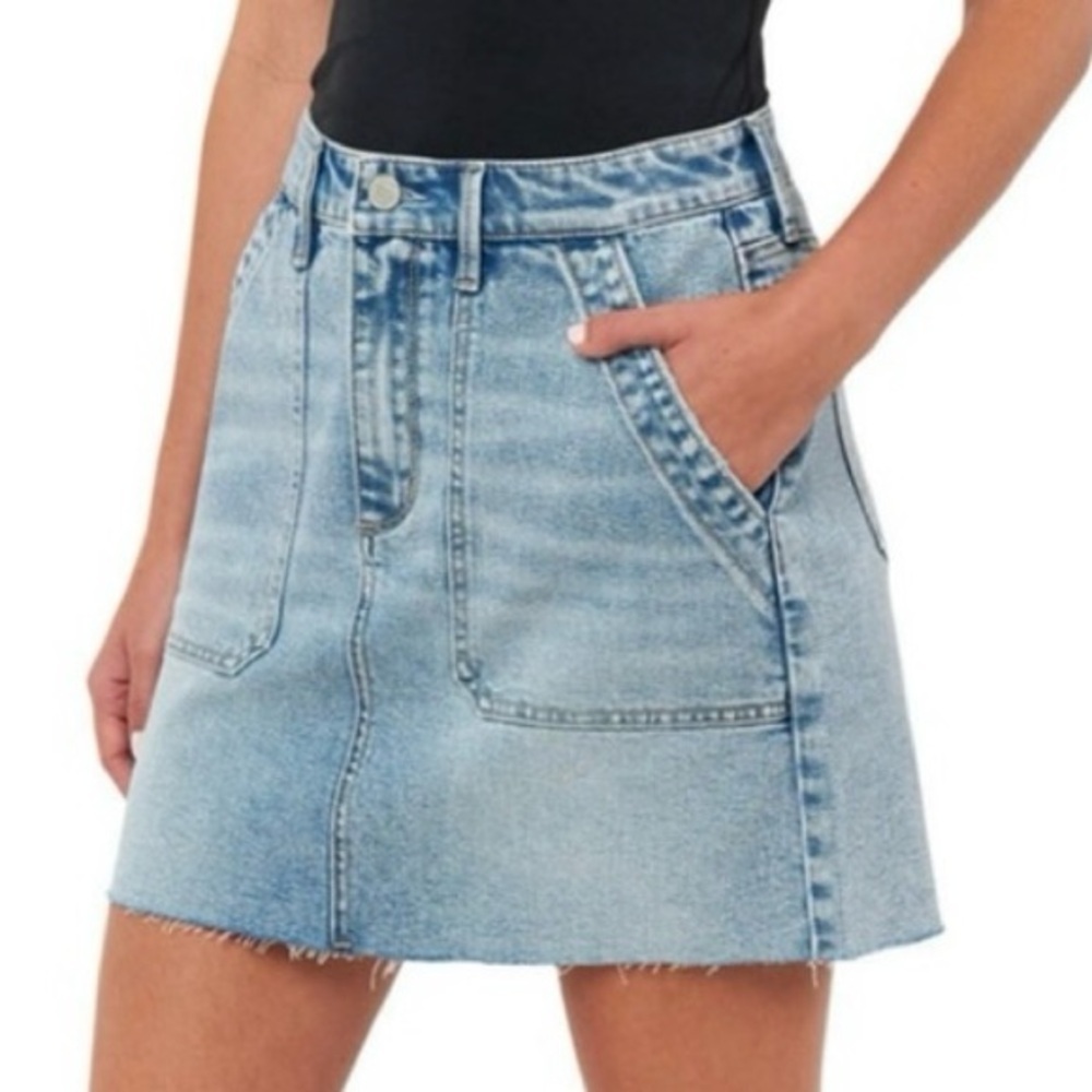 NWT - EDITED BY REMI BADER -PLUS SIZE DISTRESSED BLUE JEAN SKIRT